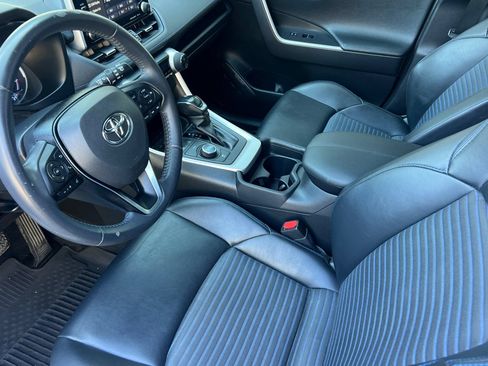 Used 2020 Toyota RAV4 XSE w/ All Weather Liner Package AWD/4WD image 11