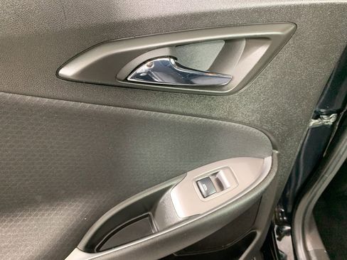 Used 2023 Chevrolet Malibu LT image 31