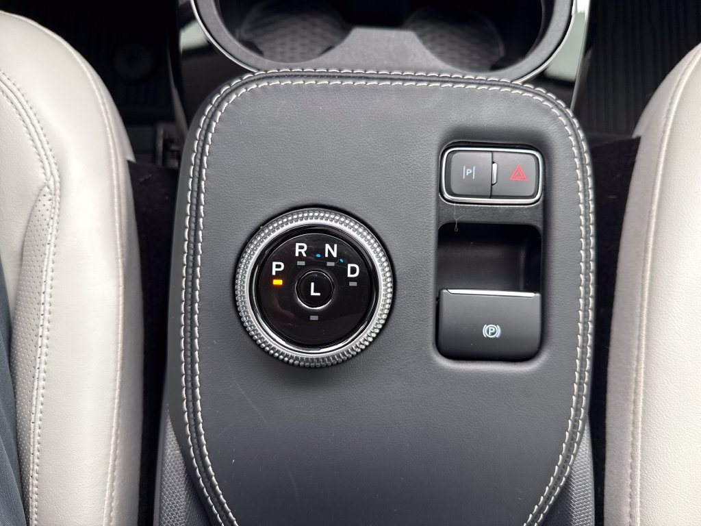 Used 2024 Ford Mustang Mach-E Premium AWD/4WD image 30