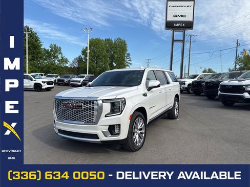 Used 2022 GMC Yukon XL Denali AWD/4WD image 1
