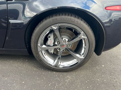 Used 2013 Chevrolet Corvette Grand Sport w/ 2LT Preferred Equipment Group image 23