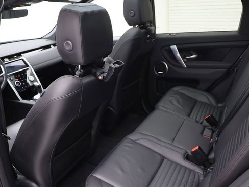 Used 2023 Land Rover Discovery Sport S image 11