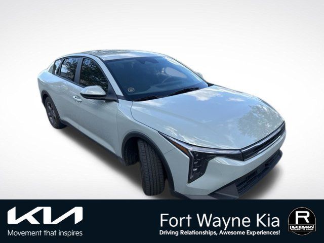 Used 2025 Kia K4 FWD image 8