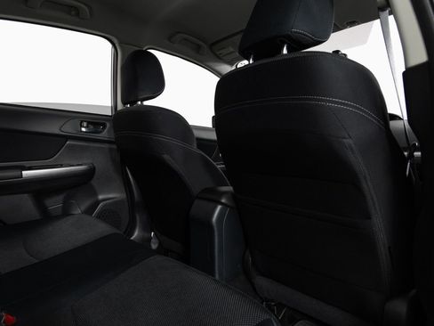 Used 2015 Subaru Crosstrek 2.0i Premium image 21