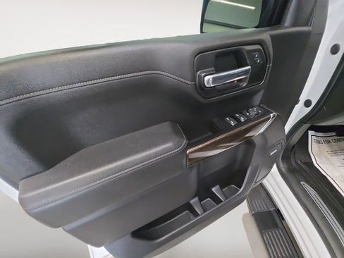 Used 2020 Chevrolet Silverado 1500 RST w/ All-Star Edition AWD/4WD image 10