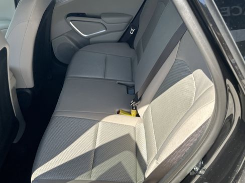 New 2025 Kia Soul LX w/ LX Technology Package image 13