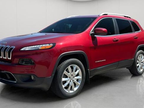 Used 2016 Jeep Cherokee Limited AWD/4WD image 10