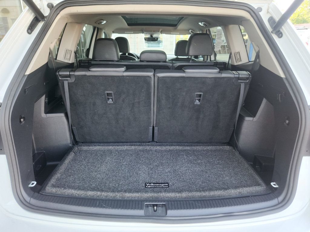 Used 2021 Volkswagen Atlas SE w/ Panoramic Sunroof Package AWD/4WD image 12