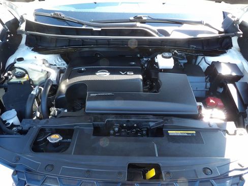 Used 2019 Nissan Murano Platinum w/ Cargo Package image 30