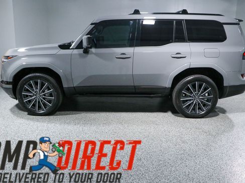 Used 2025 Lexus GX 550 w/ Accessory Package (Z1) AWD/4WD image 10