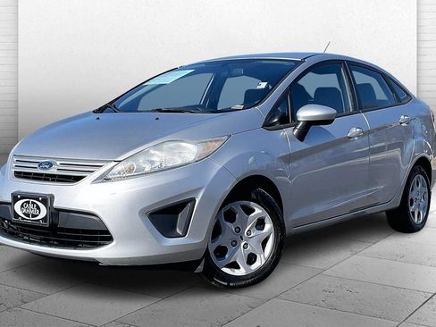 Used 2013 Ford Fiesta S image 12