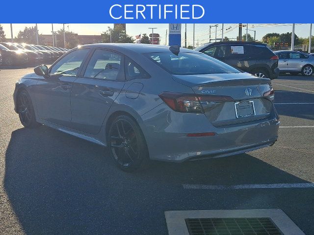 Used 2025 Honda Civic Sport image 4