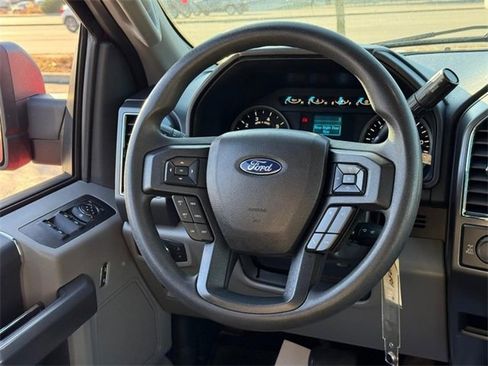 Used 2020 Ford F150 XLT image 12