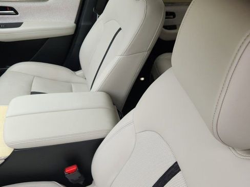 Used 2024 MAZDA CX-90 3.3 Turbo S w/ Premium Plus image 21