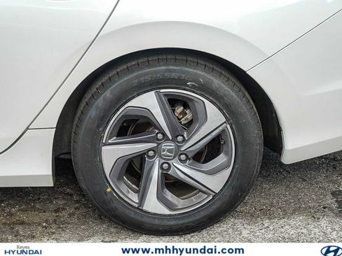Used 2019 Honda Insight LX image 11