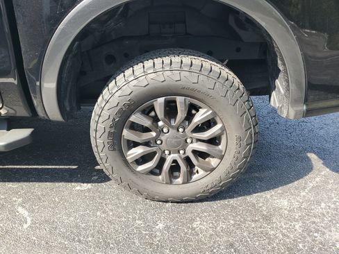 Used 2019 Ford Ranger Lariat w/ Equipment Group 501A Mid AWD/4WD image 8