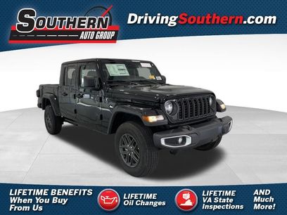Used 2024 Jeep Gladiator Sport
