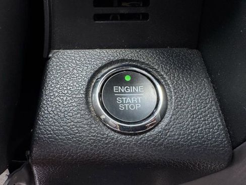 Used 2019 Ford F150 Platinum w/ Equipment Group 701A Luxury AWD/4WD image 22