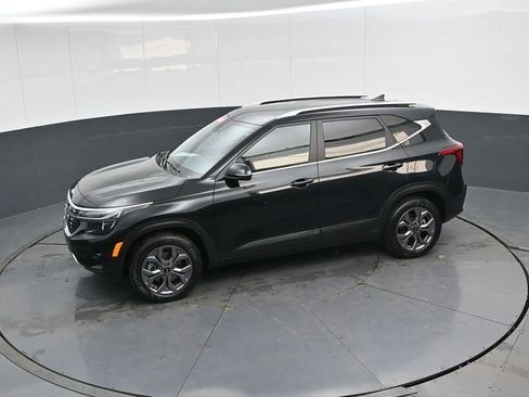 Used 2024 Kia Seltos S image 44