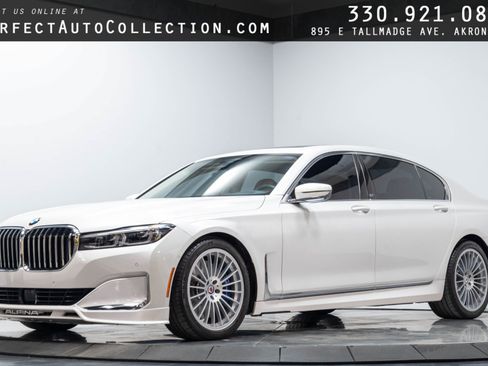 Used 2022 BMW ALPINA B7 xDrive AWD/4WD image 1