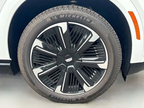 New 2025 Cadillac Escalade IQ Sport 1 image 33