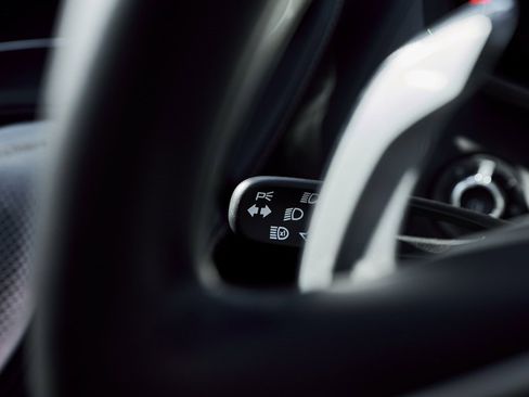 Used 2023 McLaren GT image 50