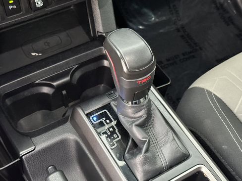 Used 2020 Toyota Tacoma TRD Sport image 20