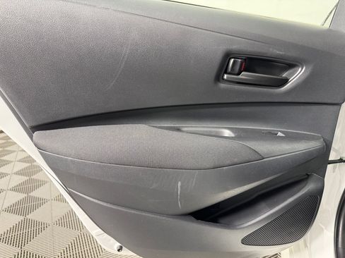 Used 2024 Toyota Corolla LE FWD image 27