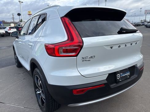Certified 2023 Volvo XC40 B5 Plus w/ Protection Package AWD/4WD image 8