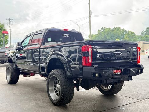 Used 2023 Ford F250 Lariat w/ Lariat Ultimate Package AWD/4WD image 5