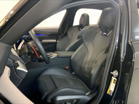 Certified 2025 BMW M5 w/ Executive Package image 16