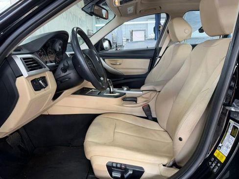 Used 2017 BMW 320i xDrive Sedan AWD/4WD image 7