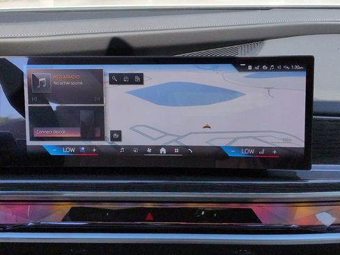 New 2026 BMW 760i xDrive image 18