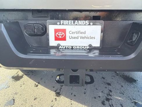 Used 2025 Toyota Tacoma TRD Sport AWD/4WD image 11
