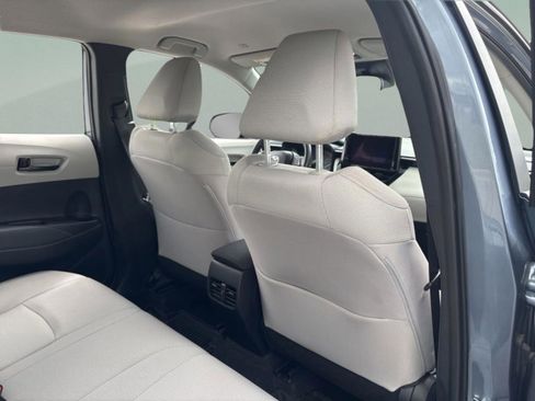 Certified 2025 Toyota Corolla Cross L FWD image 27