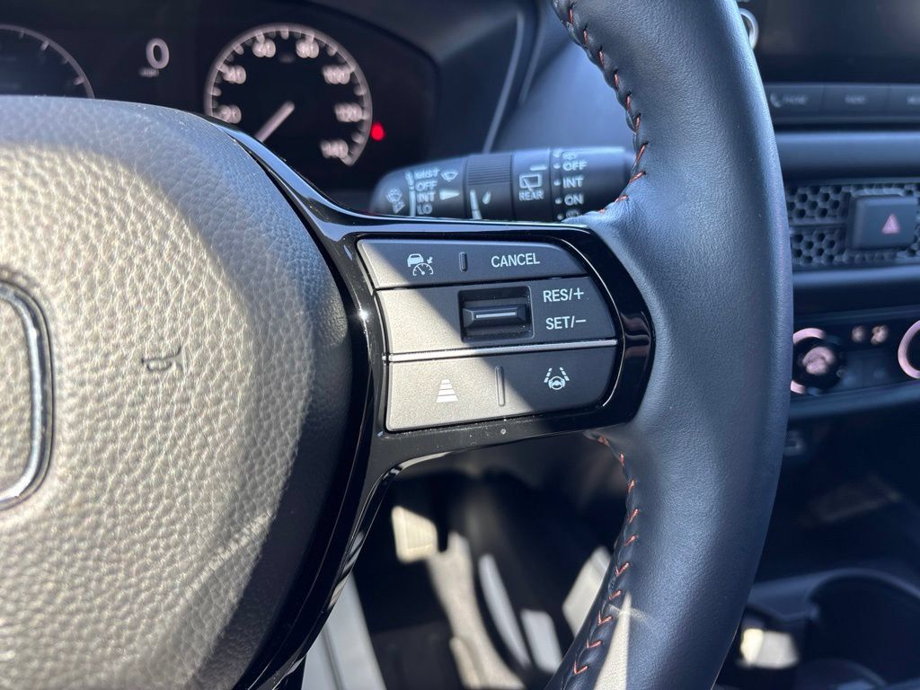 Used 2024 Honda HR-V Sport image 18