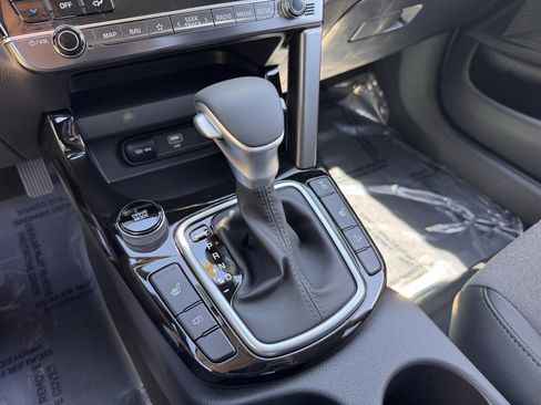 New 2026 Kia Seltos S AWD/4WD image 11