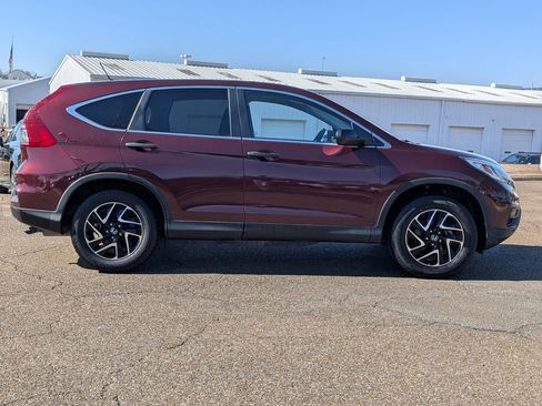 Used 2016 Honda CR-V SE image 3