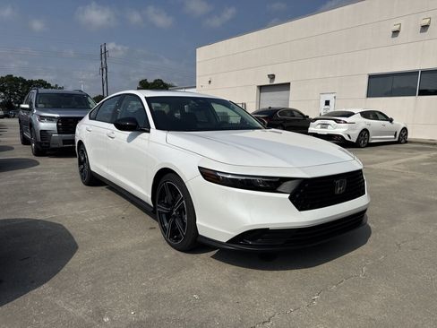 New 2026 Honda Accord SE image 3