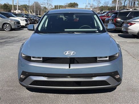 New 2026 Hyundai Ioniq 5 SEL image 2