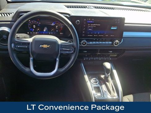 Used 2024 Chevrolet Colorado LT w/ LT Convenience Package AWD/4WD image 3