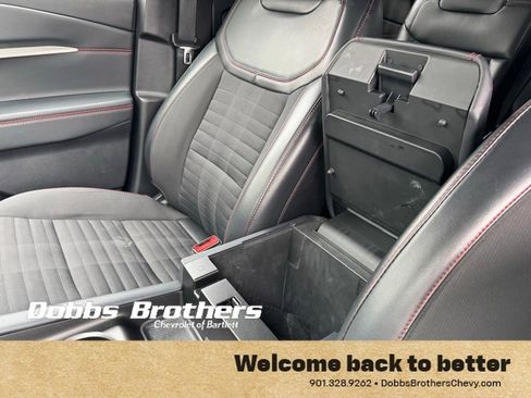 Used 2025 Ford Explorer ST-Line w/ ST-Line Street Pack AWD/4WD image 20