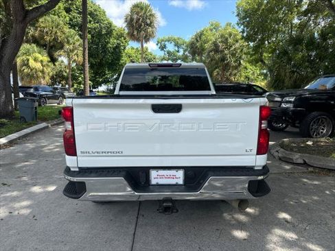 Used 2024 Chevrolet Silverado 2500 LT AWD/4WD image 8