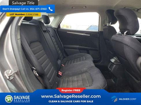 Used 2013 Ford Fusion SE FWD image 13