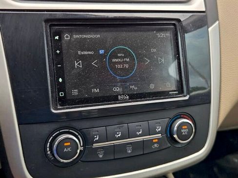 Used 2017 Nissan Altima 2.5 S w/ Power Driver Seat Package FWD image 18