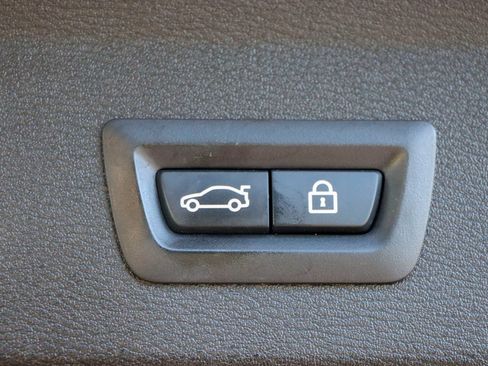 Used 2017 BMW X1 xDrive28i image 25