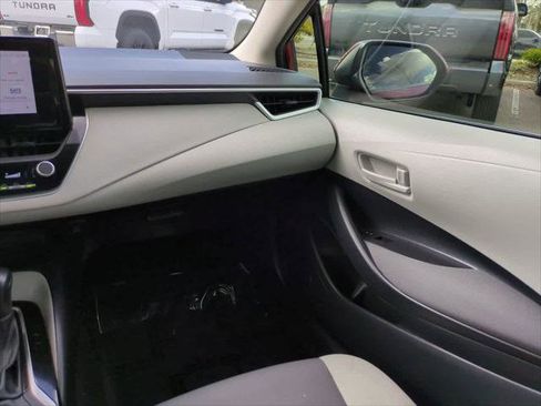 Certified 2024 Toyota Corolla LE image 16