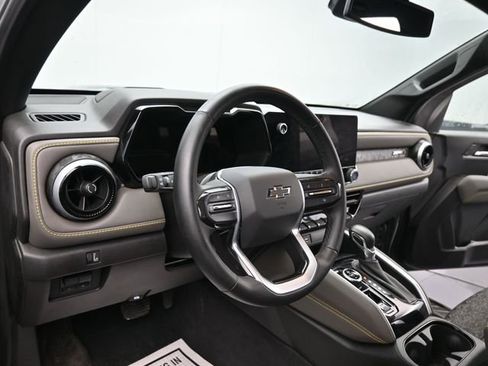 Used 2024 Chevrolet Colorado ZR2 image 12