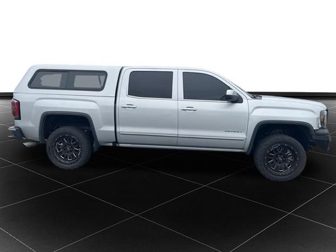 Used 2018 GMC Sierra 1500 Denali AWD/4WD image 6