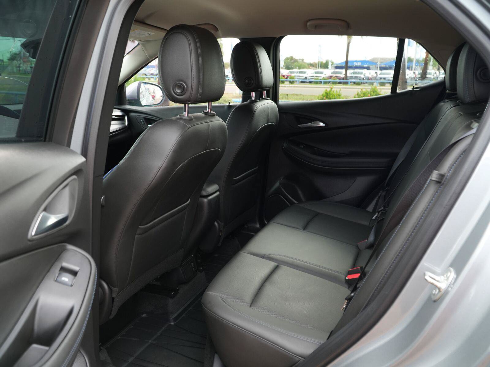 Used 2025 Buick Encore GX Sport Touring FWD image 19